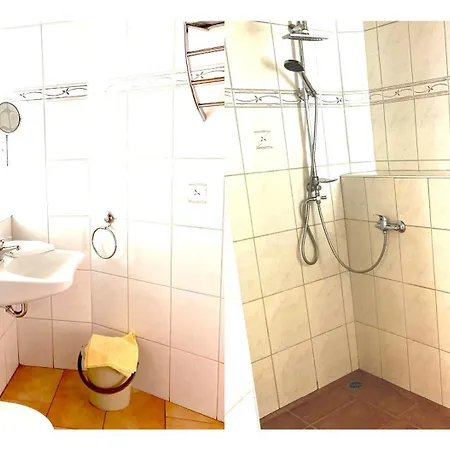 Gaestehaus Thun ベッド・アンド・ブレックファスト 3*